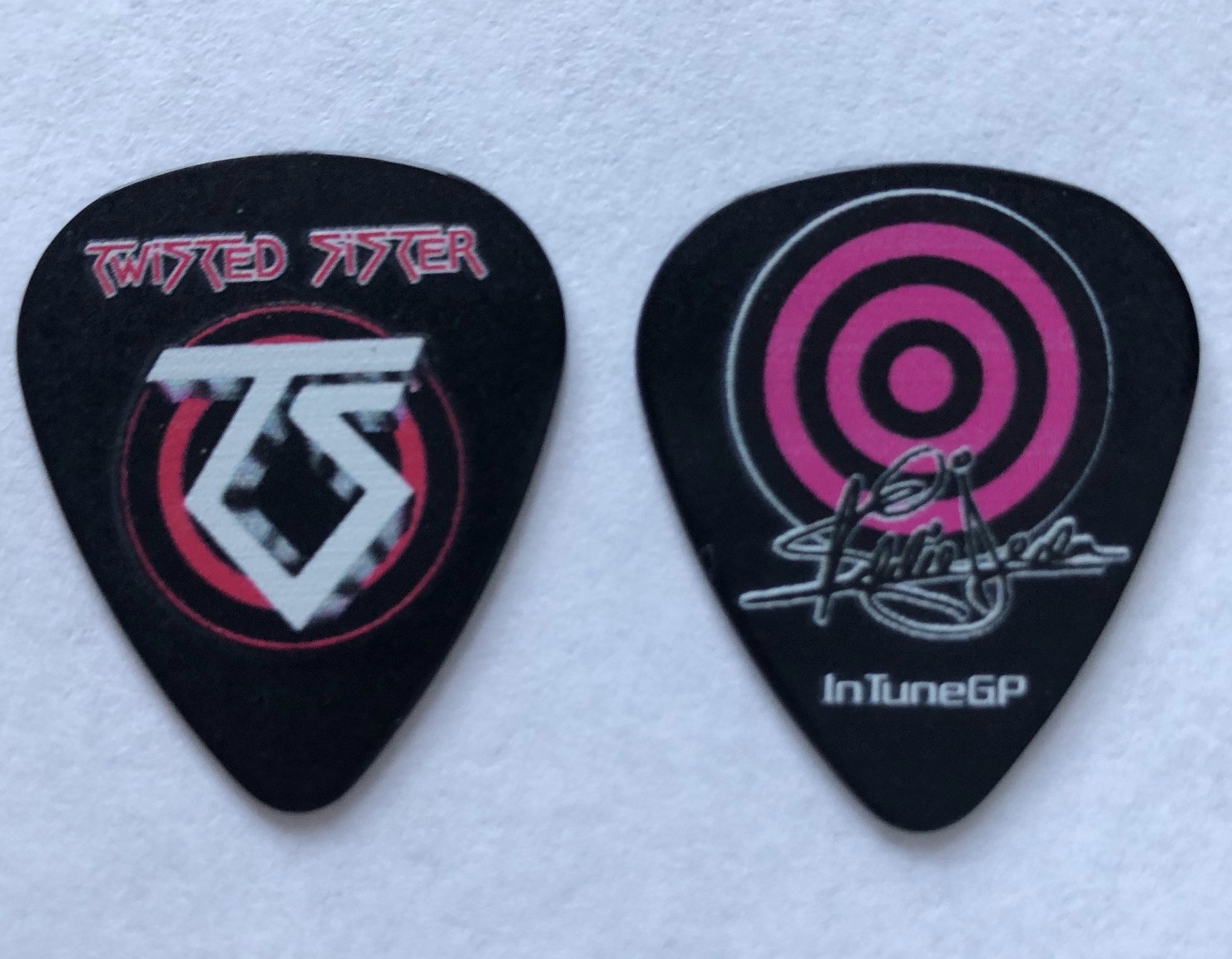 Blood Moon サイン入りギターピック付き Concert Guitar Pick Collection. 8 Picks! | eBay